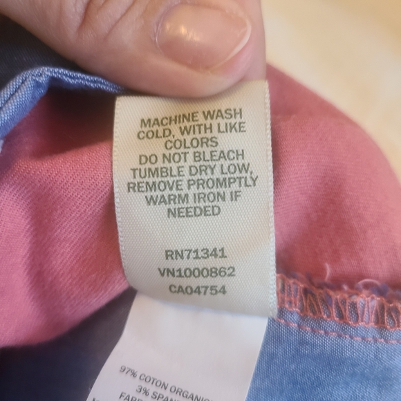 L.L. Bean Favorite Fit Shorts cinnamon colored - Picture 5 of 7